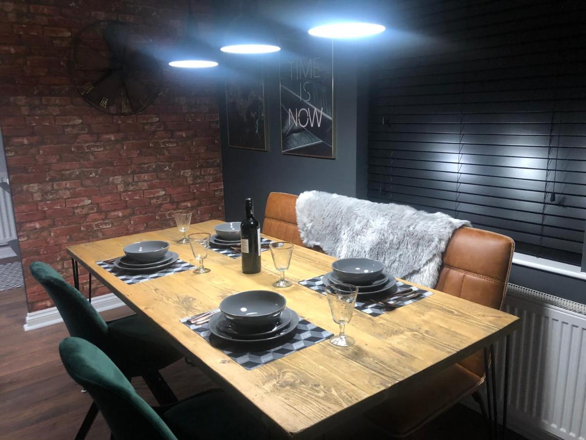 Time Is Now! Beautiful Apartment In Йорк Екстериор снимка